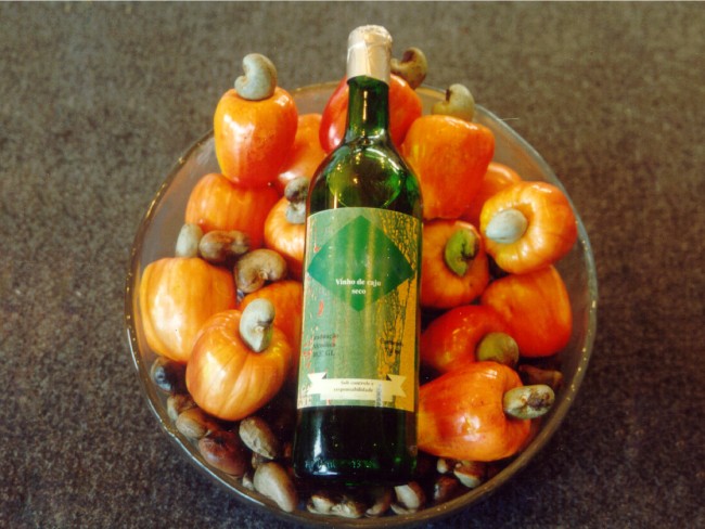 Fermentado de Caju (“vinho” de caju)